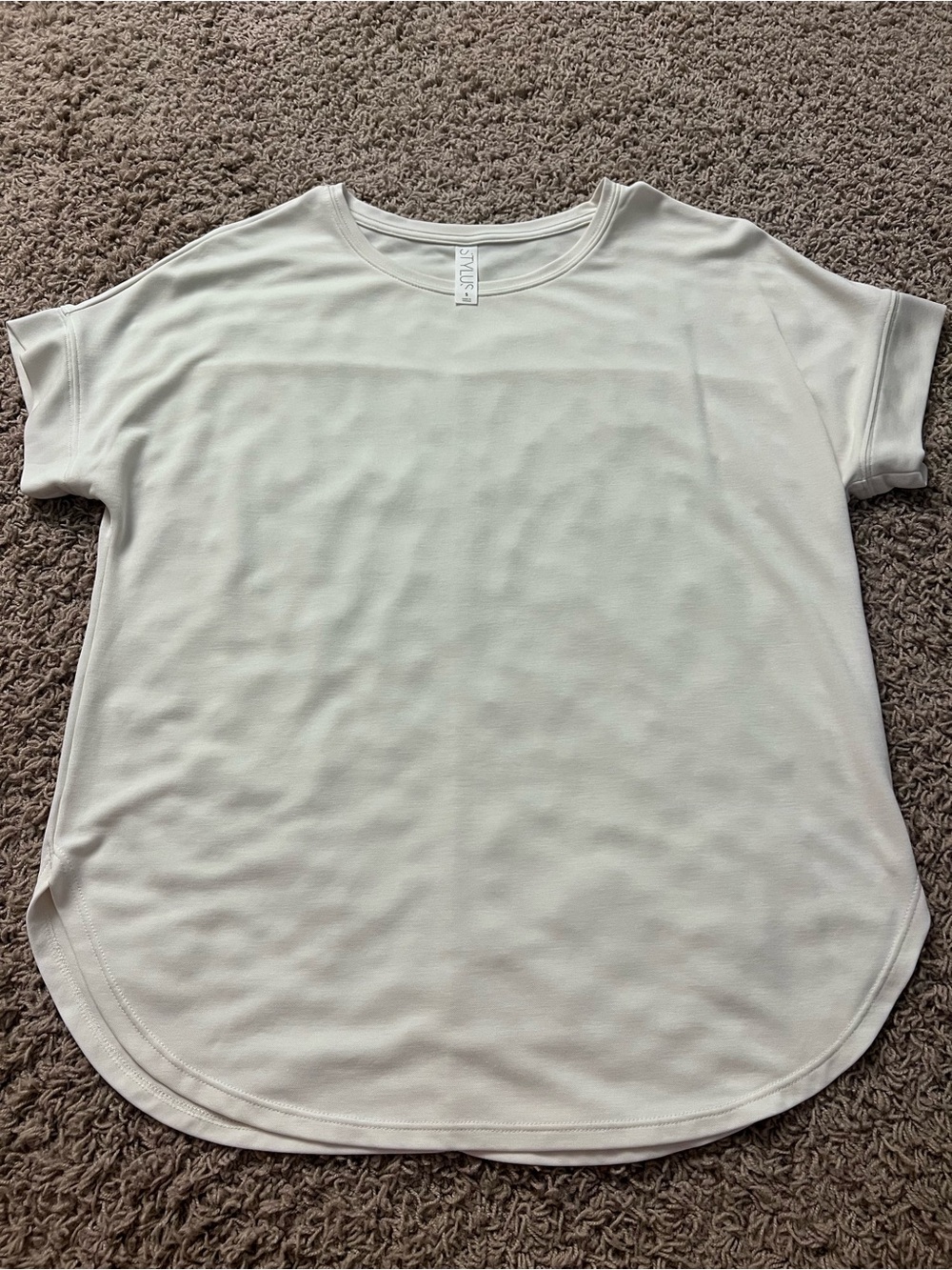 New Stylus Women’s Small White Solid Crew Neck Short Sleeve Pullover T-Shirt